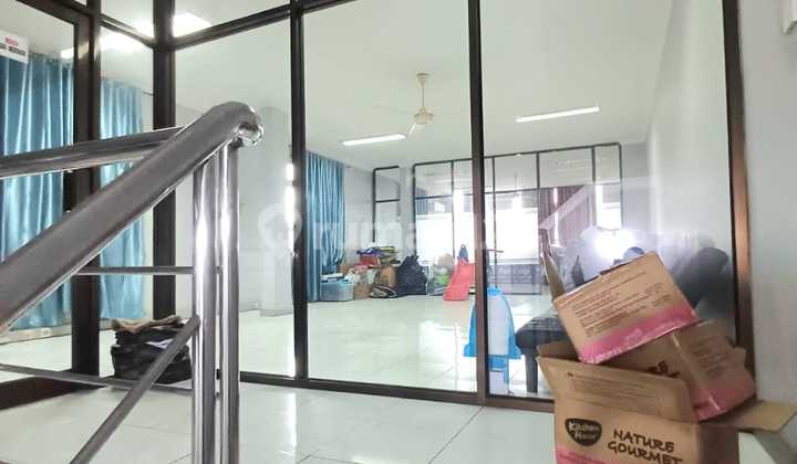 Ruko Pinggir Jalan S Parman Medan Petisah 2