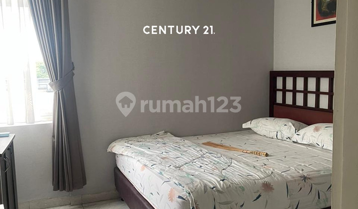 Apartment Crown Court 3 BR Furnished in Lippo Cikarang Apartment Crown Court 3 BR Furnished in Lippo Cikarang