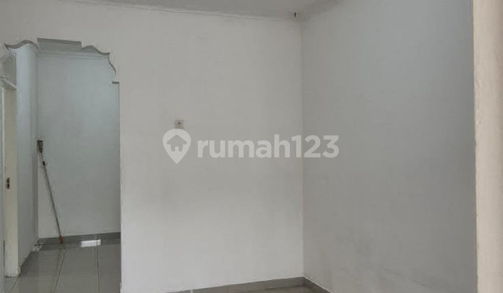 Rumah Nyaman Bersih Siap Huni Taman Cibiru Lippo Cikarang Bekasi