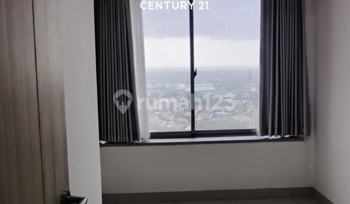 2 BR Furnished Apartment in Orange County Tower Glendale 2