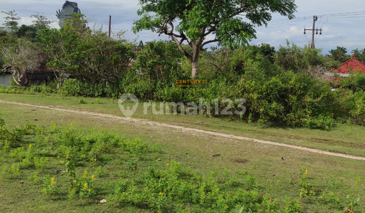 Tanah Strategis  Di Belakang GWK Jl Goa Gong Bali