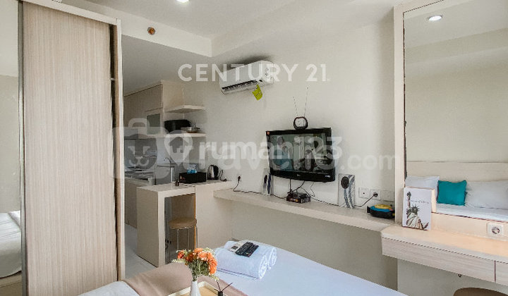 Beautiful Ready-to-Occupy Apartment Azalea Green Palace Residence Cikarang 2