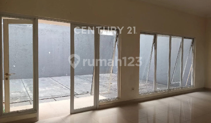 Rumah Modern Megah di Grand Wisata Tambun Selatan Bekasi Rumah Modern Megah di Grand Wisata Tambun Selatan Bekasi