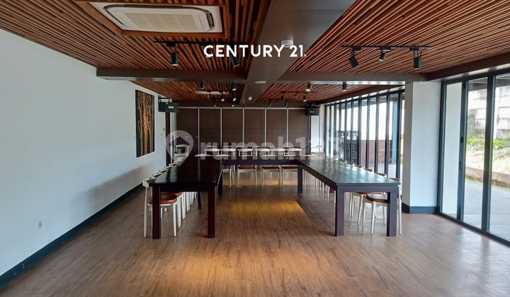 Ready-to-Use Former Korean Restaurant Building on Majapahit Street