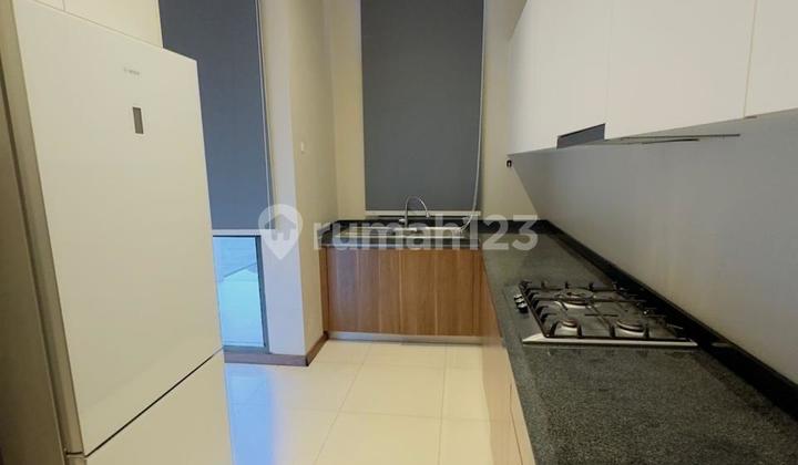 Rumah Furnush Interior Mewah With Pool Lancewood Navapark Bsd 24