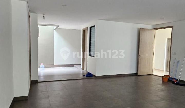 Rumah Mewah Hook Corner 3lantai Di Laurel Navapark Bsd City 4