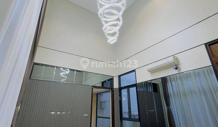 Rumah Furnush Interior Mewah With Pool Lancewood Navapark Bsd 5