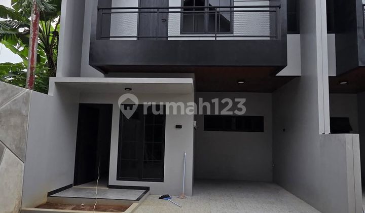 For Sale, Move-in Ready House in Tangerang City 2