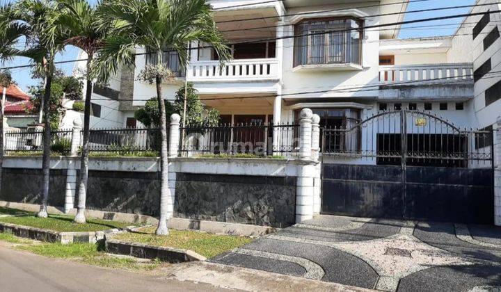 Dijual Cepat Rumah di Jl. Margorejo Indah 1