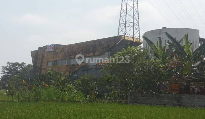 Gedung 4 Lantai Ada Kolam Renang Dekat Perum Green Hills 2