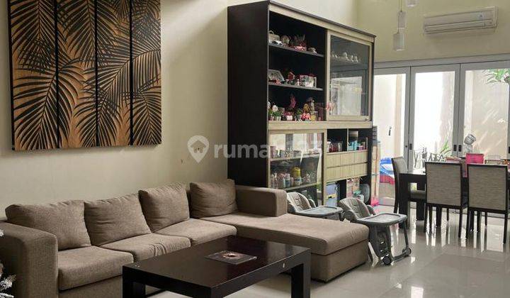 Rumah Bagus Dekat Tugu Jogja Dan Perkantoran Jl. Pakuningratan  1