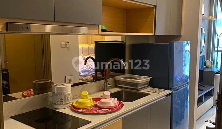 For Sale Apartment Taman Anggrek Residence 1 BR Full Furnished