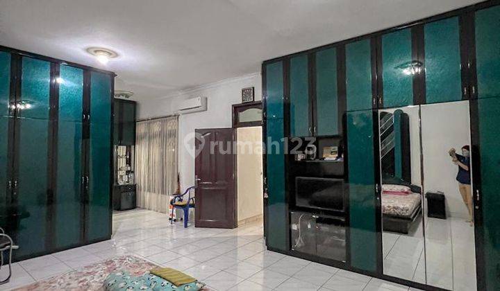 Di Jual Rumah 2 Lantai Puri Indah, Jakarta Barat 1