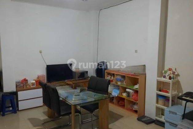 Rumah siap huni , Casa Jardin , 7X18 Termurah  ,  Jakarta Barat  2