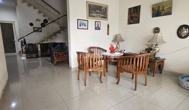 Dijual rumah 10x20 di taman kedoya jakbar 2