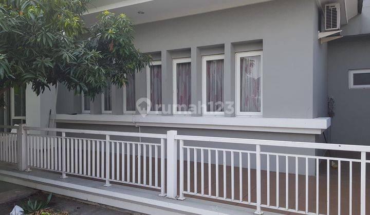 Dijual rumah cluster favorit depan taman 1