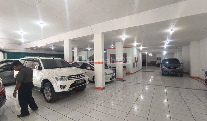 Ruang Usaha di mainroad Sudirman 4 lantai 1