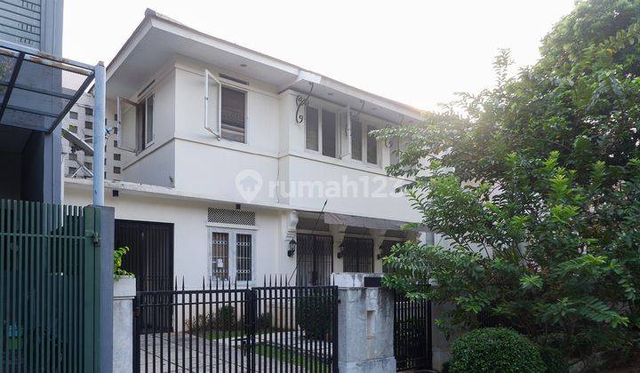 Rumah di Komplek Elite Area Cinere, Kamar Utama di Lantai Dasar, Dengan Taman Asri Dan Lingkungan Damai 1