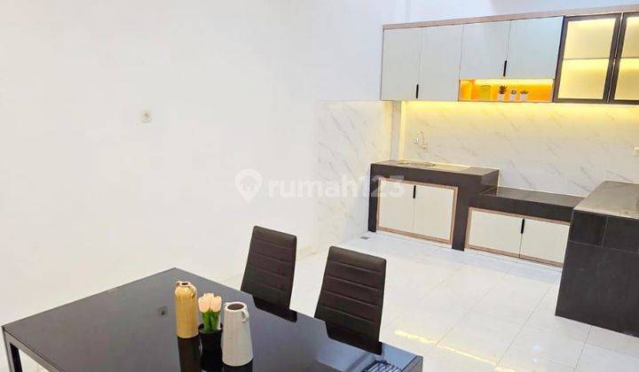 Rumah Cantik 2 Lt Siap Huni 2