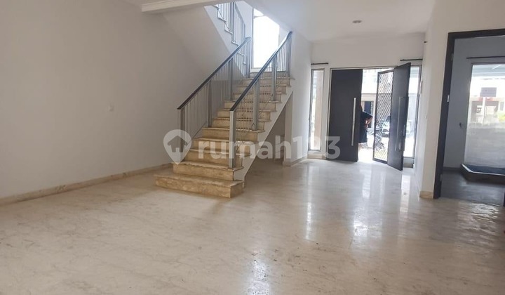 For Rent Golf Island House Size 8x20 Semi Furnish Good