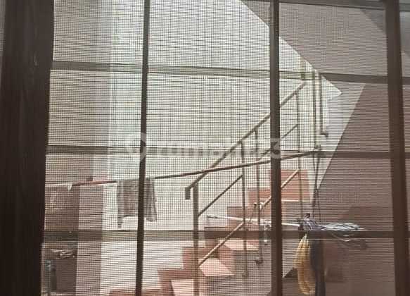 Dijual Rumah Kebon Kacang 2 Lantai di Tanah Abang, Jakarta Barat 2