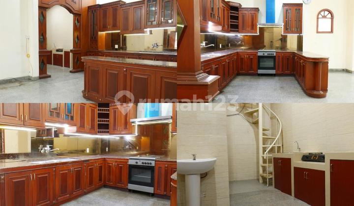 Dijual Cepat Rumah 2 Lantai Bagus di Pik 1 Dijual Cepat Rumah 2 Lantai Bagus di Pik 1