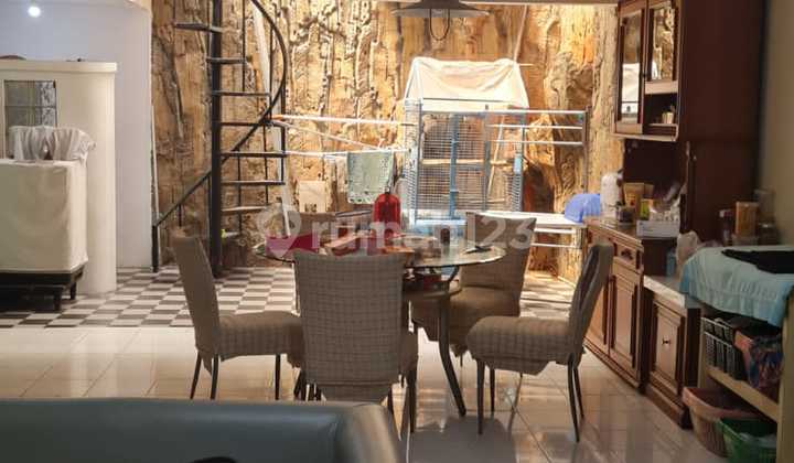 Rumah Di Muara Karang 8x20 M2, Jakarta Utara