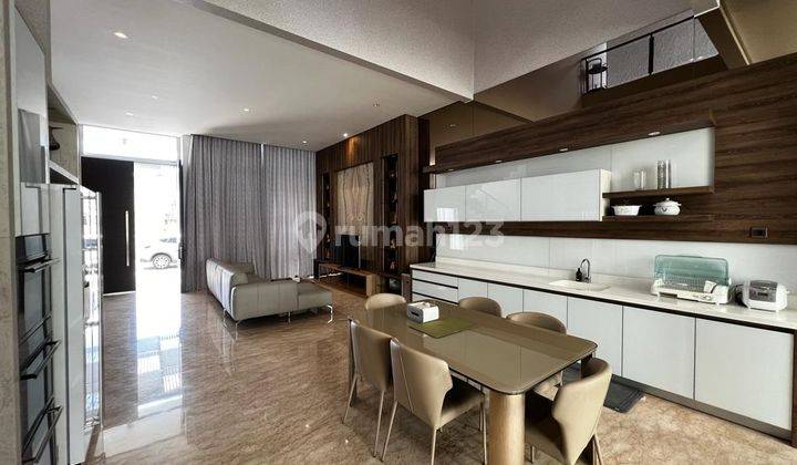 Rumah Mewah Di Golf Island Uk 8x25 M2 Furnished, Jakarta Utara 2