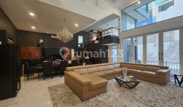 Rumah Mewah Uk 16x35 M2 Di Katamaran Permai Pik, Jakarta Utara