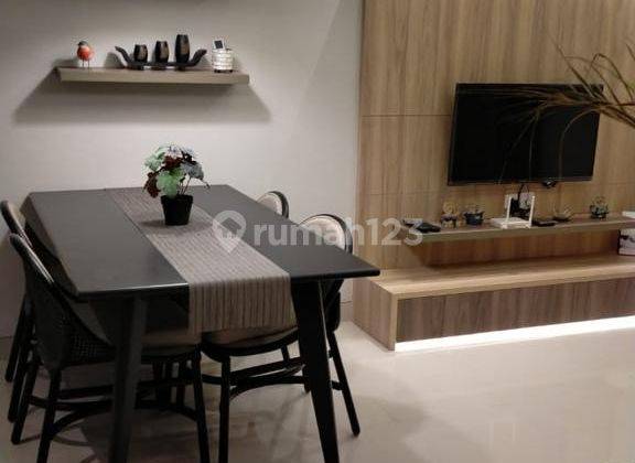 Kondominium Ciputra World 3 BR Furnished, Terusan Puri 2