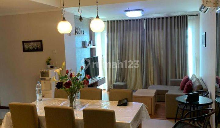 Disewakan Condominium Apartemen Green Bay Luas 118 M2 3 BR Furnished 1