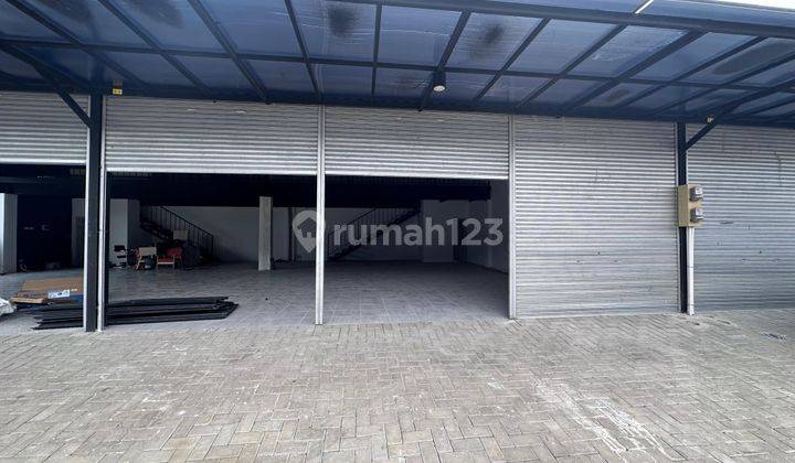 Showroom District Otomotive Pik 2 Ada 3 Unit Uk 8x18 M2, Pik 2 1