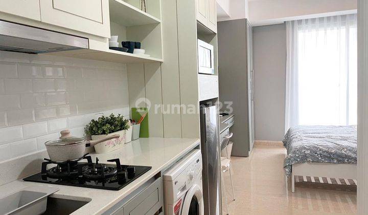 Apartemen Gold Coast Studio 28 M2 Tower Atlantik Furnished 2