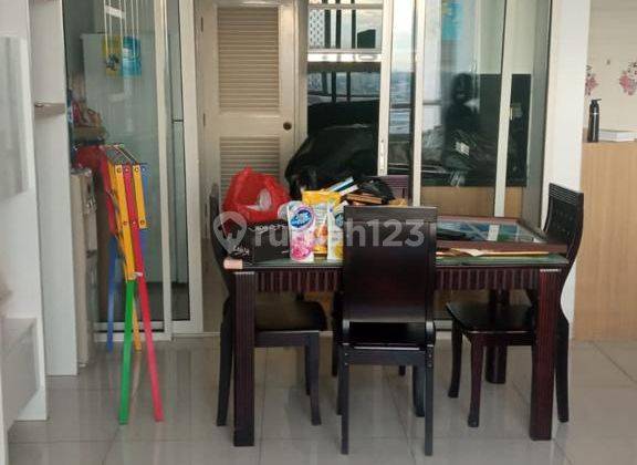 Apartemen Ibis Mangga Dua 3+1 BR Luas 95 M2 Furnished 1