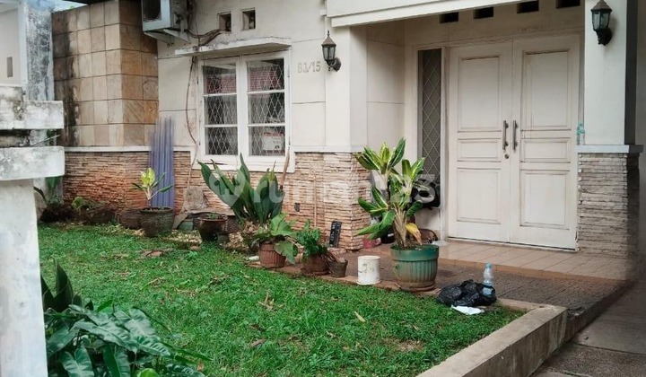 Dijual Rumah Kencana Loka di BSD, Tangerang 1