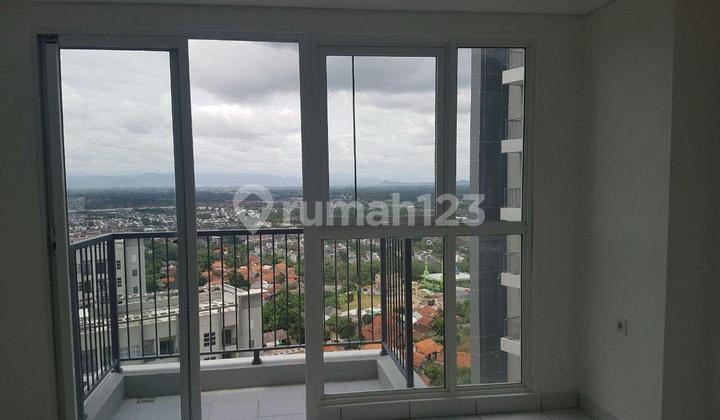 Selling at a Loss: Beautiful Semi-Furnished Casa De Parco Apartment in BSD