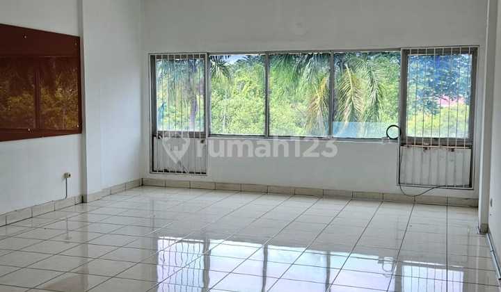 Disewakan Ruko Mediterania 2 Bagus 3½ Lantai di PIK Disewakan Ruko Mediterania 2 Bagus 3½ Lantai di PIK