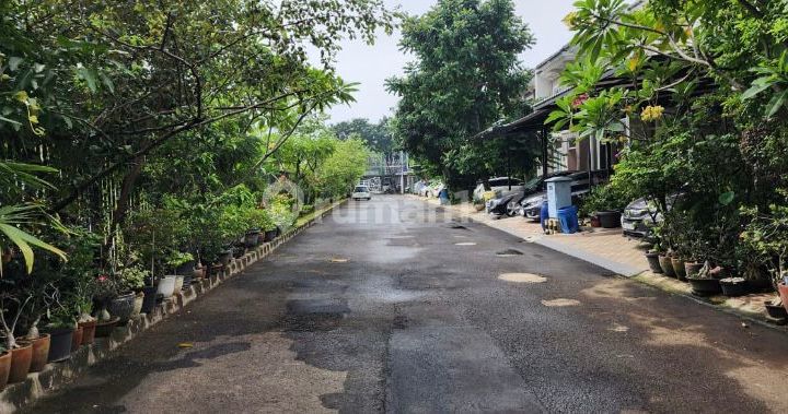 For Sale Nice House in Michelia Gading Serpong, Tangerang 2