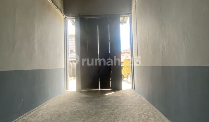 Warehouse for Rent, Size 9X30, at Daan Mogot Km 21, Batu Ceper, Tangerang Warehouse for Rent, Size 9X30, at Daan Mogot Km 21, Batu Ceper, Tangerang