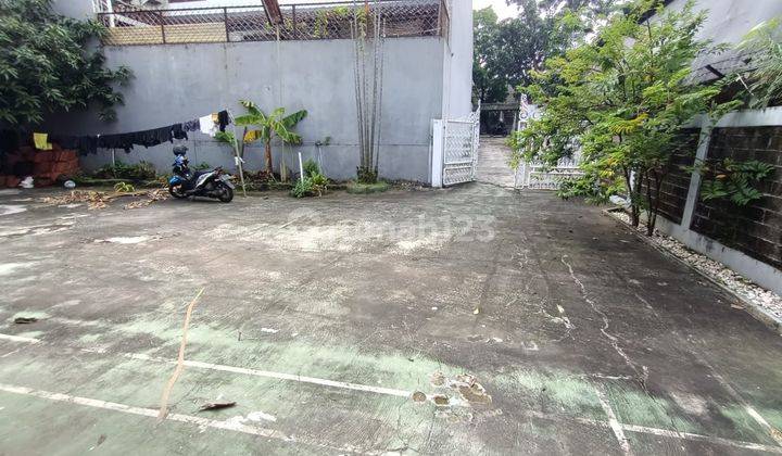 Dijual Kavling + Bangunan 625 m² di Meruya, Jakarta Barat 1