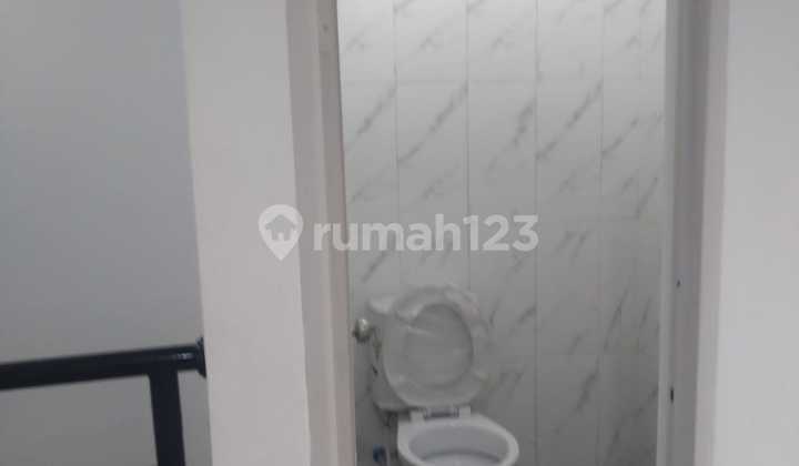 Cheap 3-Story Nice Shop House for Sale in BSD, Tangerang Cheap 3-Story Nice Shop House for Sale in BSD, Tangerang