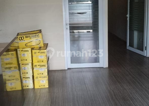 For Sale 4-Storey Terraced Shophouse Unit in Elang Laut