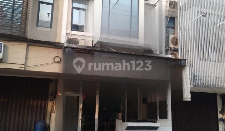 For Rent: Nice 2-Story Shop House in Sector 1, Gading Serpong 2