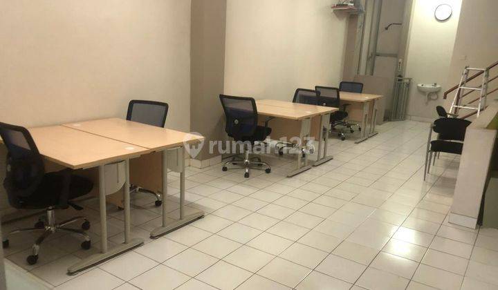 Ruko Furnished Cocok Untuk Kantor Ada Lift Di Meruya Ilir  1