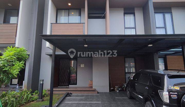 Disewa Rumah 2 Lantai Rapih Fasilitas Lengkap di Mulberry Summarecon Bekasi 1