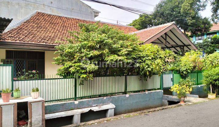 RUMAH MURAH  Tomang/ Strategis Pinggir jalan Raya ,cocok Kosan 1