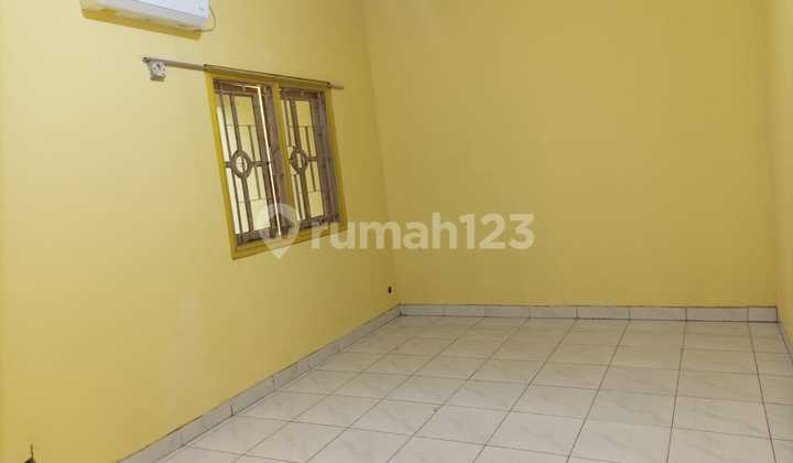 For Sale and Rent Nice 1.5-Story House on Harpa Utama Street, Cikupa 2