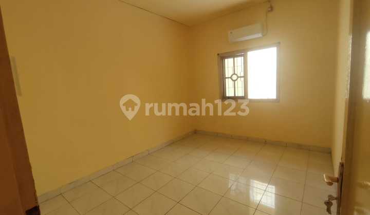 Disewakan Rumah Cluster Puspita Citra Raya Tangerang Banten 2