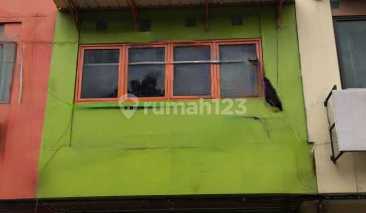 For Rent: 3.5-Story Shop House in Daan Mogot