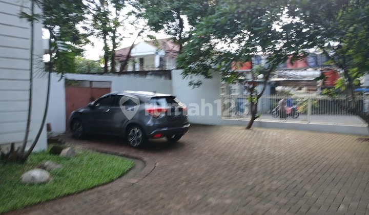 Spacious Strategic House by Duren Sawit Roadside 2